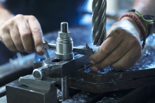موجودی-کالا-در-واحد-های-تولیدی-و-صنعتی